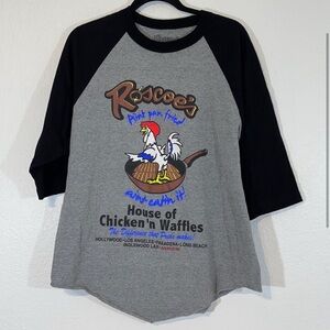 Roscoes Chicken and Waffles Tee 3/4 Sleeves Size Large